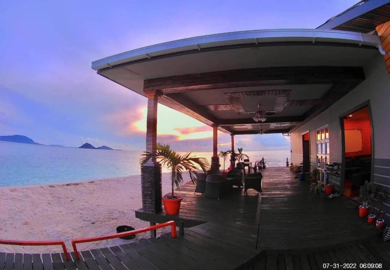 Santiri Island Resort เซมปอร์นา ภายนอก รูปภาพ