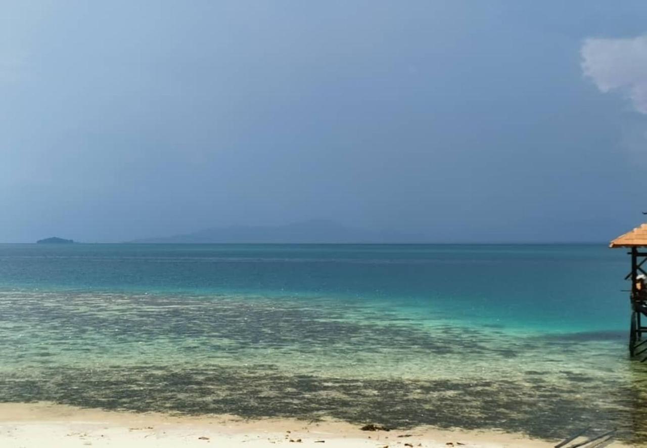 Santiri Island Resort เซมปอร์นา ภายนอก รูปภาพ